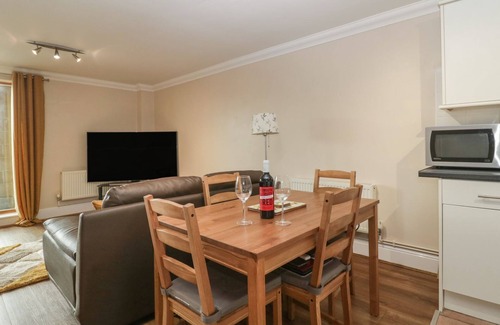 Weymouth Cottage | TOWNBRIDGE APARTMENT, family friendly in Weymouth