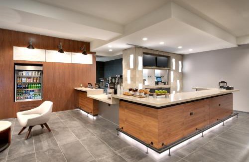 Hawthorne Hotel | TownePlace Suites by Marriott Los Angeles LAX/Hawthorne