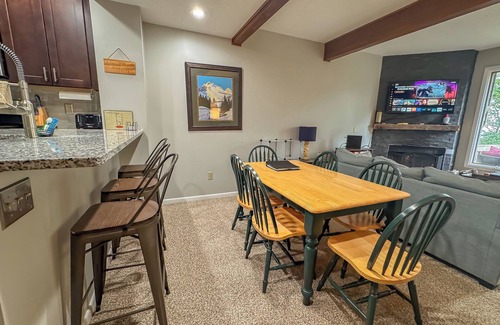 McHenry House | Townhome with Direct Ski Slope Access + Lake Access
