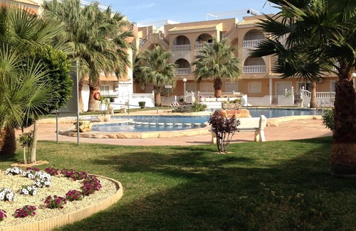 Los Alcazares House | Townhouse El Divino, 3 A/C, 5G Wifi. 10min to beach/facilities. 2 lovely pools.