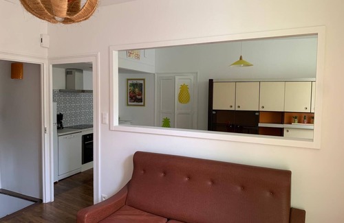 Aubeterre-sur-Dronne House | Townhouse with garden access! Barque Fleurie and its 60s decor