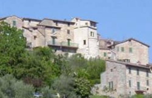 Cetona House | Townhouse in ancient tower in medieval Cetona