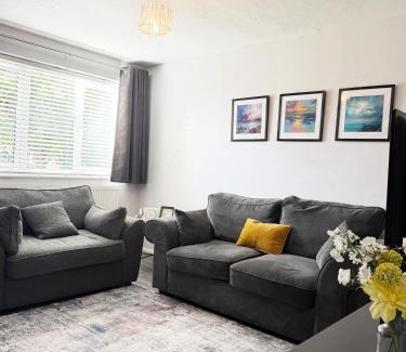 Barrow-on-Trent House | Townhouse in Derby