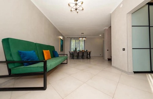 Wellawatta North House | Townhouse