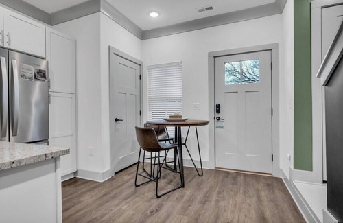 South Nashville House | Townhouse Near Downtown|Soccer Stadium| Melrose #E