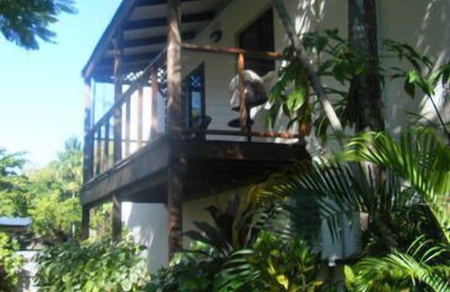 Port Douglas House | Townhouse No 6 , Marlin Tce on Mudlo