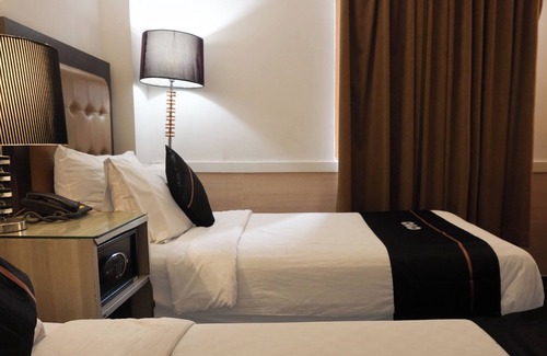 Cipete Selatan Hotel | Townhouse Oak Grand Orienchi