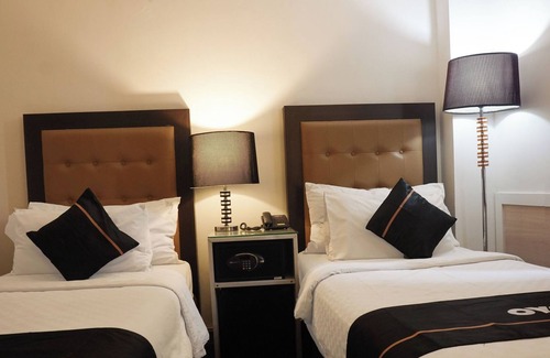 Cipete Selatan Hotel | Townhouse Oak Grand Orienchi