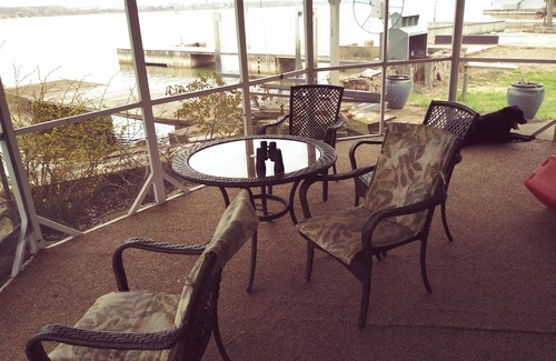 Town of Oswegatchie House | Townhouse on the Saint Lawrence River 10 ft from water.