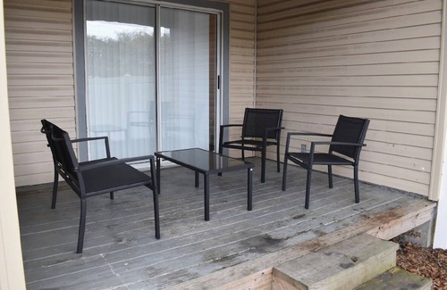 Ocala Apartment | Townhouse Retreat with WiFi, AC in awesome Ocala