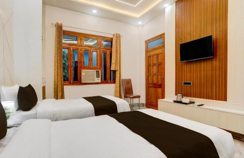Varanasi Hotel | Townhouse Vishwanath Temple Varanasi