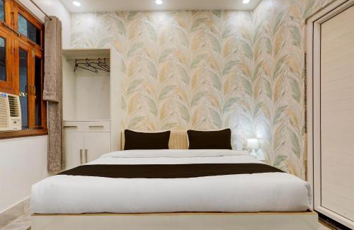 Varanasi Hotel | Townhouse Vishwanath Temple Varanasi