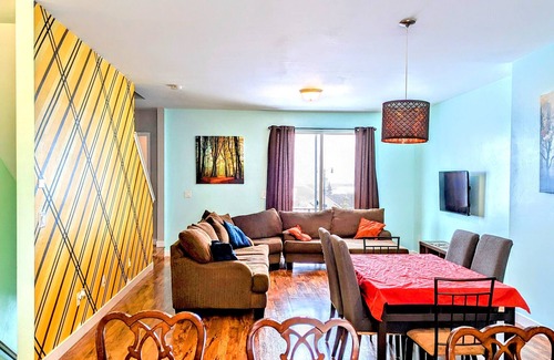 Herriman House | Townhouse with amazing mountain and valley views