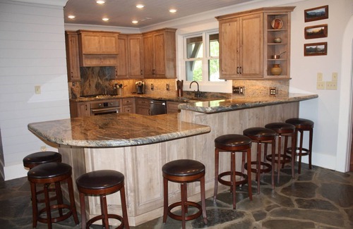 Townsend House | TOWNSEND SUNRISE DREAM Pavilion, Hot Tub, Arcade Games, Theater Room, Bunk Room!