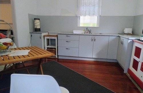 North Ward Apartment | Townsville City Apartment