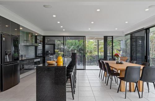 Towradgi House | Towradgi Beach House - The Perfect Beachside Home