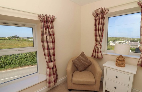 New Quay Cottage | TOWYN HALL, pet friendly, country holiday cottage in New Quay