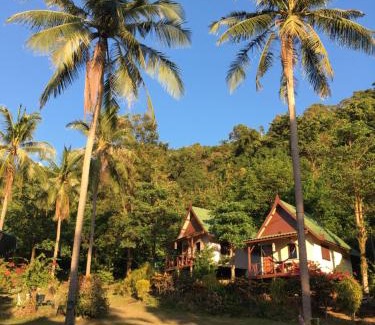Ko Chang Resort | TP Hut Bungalows