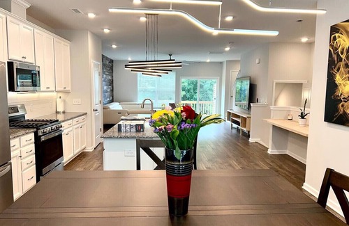 Durham House | TPV-The One-Villa By RDU w/Indoor Heated Pool-Gym
