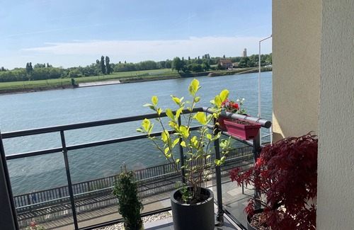 Ablon-sur-Seine Apartment | Très bel Appartement Centre Ville vue Exceptionnelle sur la Seine