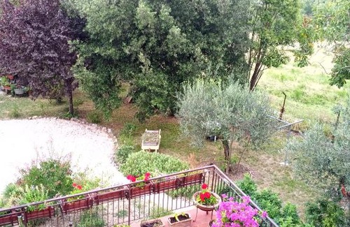 Deruta House | Tra grilli e cicale