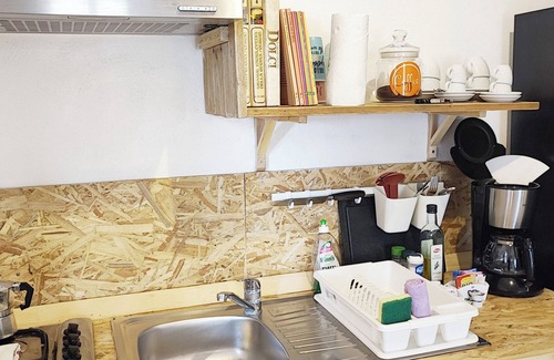 Ventimiglia Apartment | Tra Pagine e Comfort: Residenza Bibliososta .rinnovato Febbraio 2024