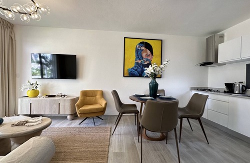 Dominicus Apartment | Tracadero Ocean View 1 BR Apartment