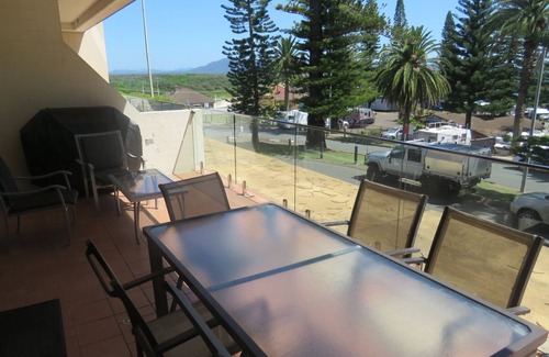 South West Rocks Apartment | TRADEWINDS 3 - HORSESHOE BAY VIEWS