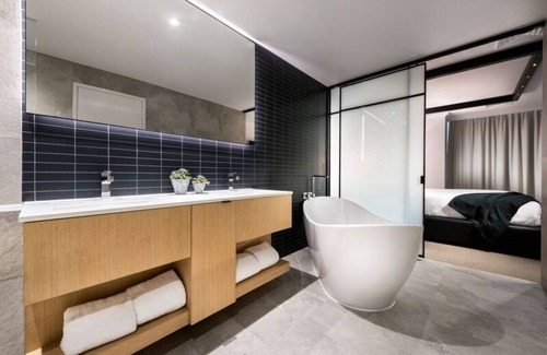 East Fremantle Hotel | Tradewinds Hotel Fremantle
