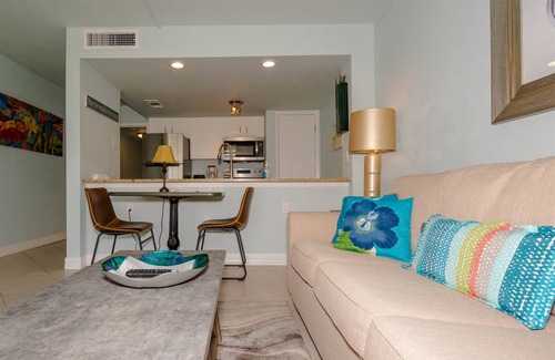Rockport House | Tradewinds - Laguna Reef Waterfront Condo unit 305
