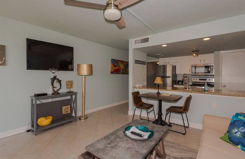 Rockport House | Tradewinds - Laguna Reef Waterfront Condo unit 305