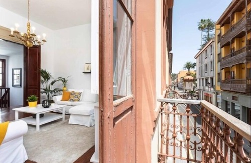 Historical Center House | Tradiciona Canarian house in La Laguna city center