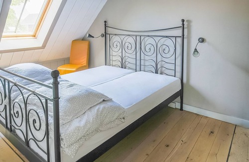 Egmond aan den Hoef Other | Traditional Farmhouse in Egmond aan den Hoef with Sauna