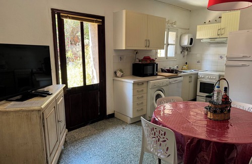 Porto Villa | Traditional pink granite PORTO VILLA,