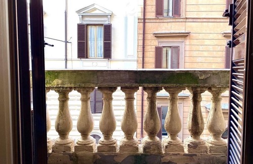 Repubblica Apartment | Traditional Style in the city Center