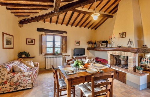 Montalcino Other | Traditional Tuscan farmhouse with breathtaking views 19 Minutes from Montalcino