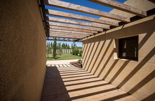 Argilliers Villa | traduit en anglais