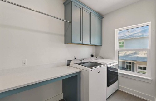 Seagrove Beach House | Trae Bien – Pet Friendly/Golf Cart/Pool (Jan 26)