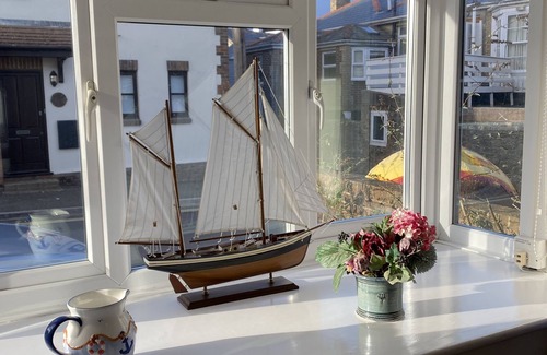 Seaview Apartment | Trafalgar a comfortable seaside ground floor flat with parking and pet friendly