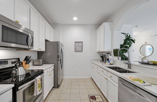 Trafalgar Village House | Trafalgar Villa Close 2 Disney-Game Room-Private Pool/Spa