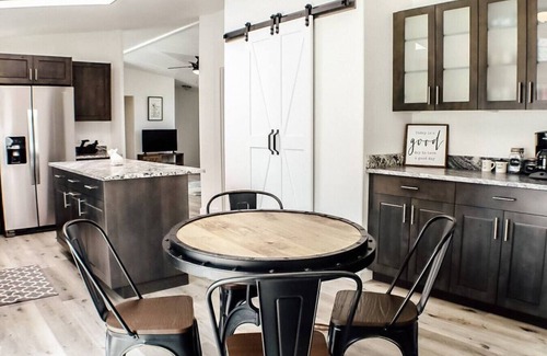 Moab South Valley House | "Trail Leader" Newly Remodeled Single Family Home