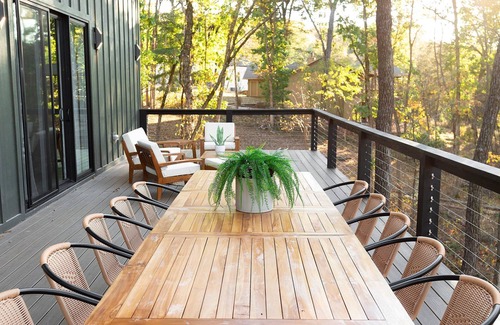 Bella Vista House | Trail Town Villa - Direct Trail Access Sleeps 12
