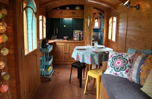 Luz-Saint-Sauveur Cottage | Trailer Montagne Cléo - Other Trailer "Django" Ref 1557424