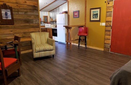 Compton House | Trailhead Cabin in the Heart of the Upper Buffalo