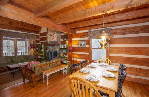 Boone House | Trailhead Cabin