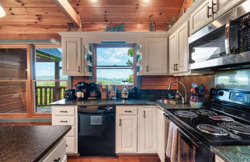 Wears Valley Cabin | Trailside | 3BR Cabin w/Indoor Pool & Trail Access
