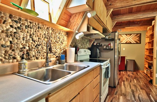 Port Angeles House | Trailside Fun: Game Room, Pond, Fire Pit + BBQ