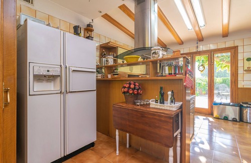 Lloseta Villa | TRAMONTANA - Fabulous villa with private pool at the foot of the mountains. Free WIFI.