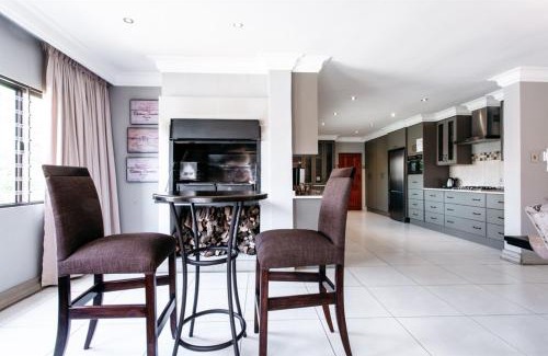 Newcastle Hotel | Tramonto Boutique Hotel