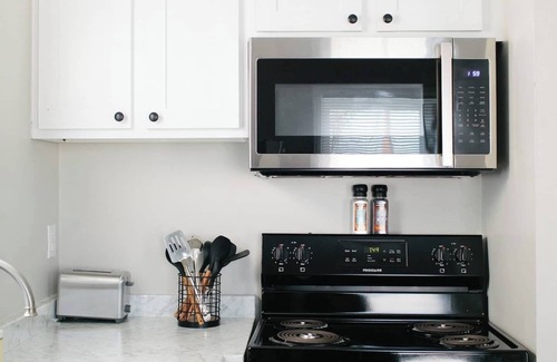 Montgomery Apartment | Tranquil 1BR Gem | Peaceful Stay in Cottage Hill